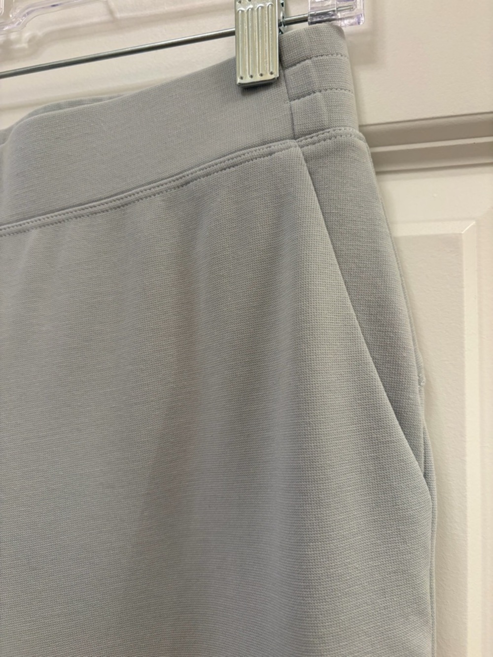 OGL Crewneck Tee Tank & Mid Rise Tapered Pants Travel/Lounge Set - Picture 11 of 12